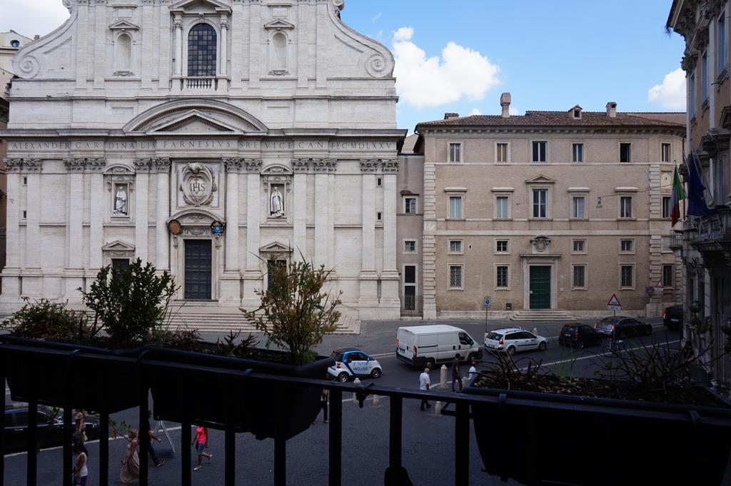 Piazza Del Gesu' Luxury Suites Roma Exterior foto
